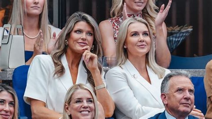 
Who Is Lyndsey Marshal Partner and Husband? Her Children and Family 